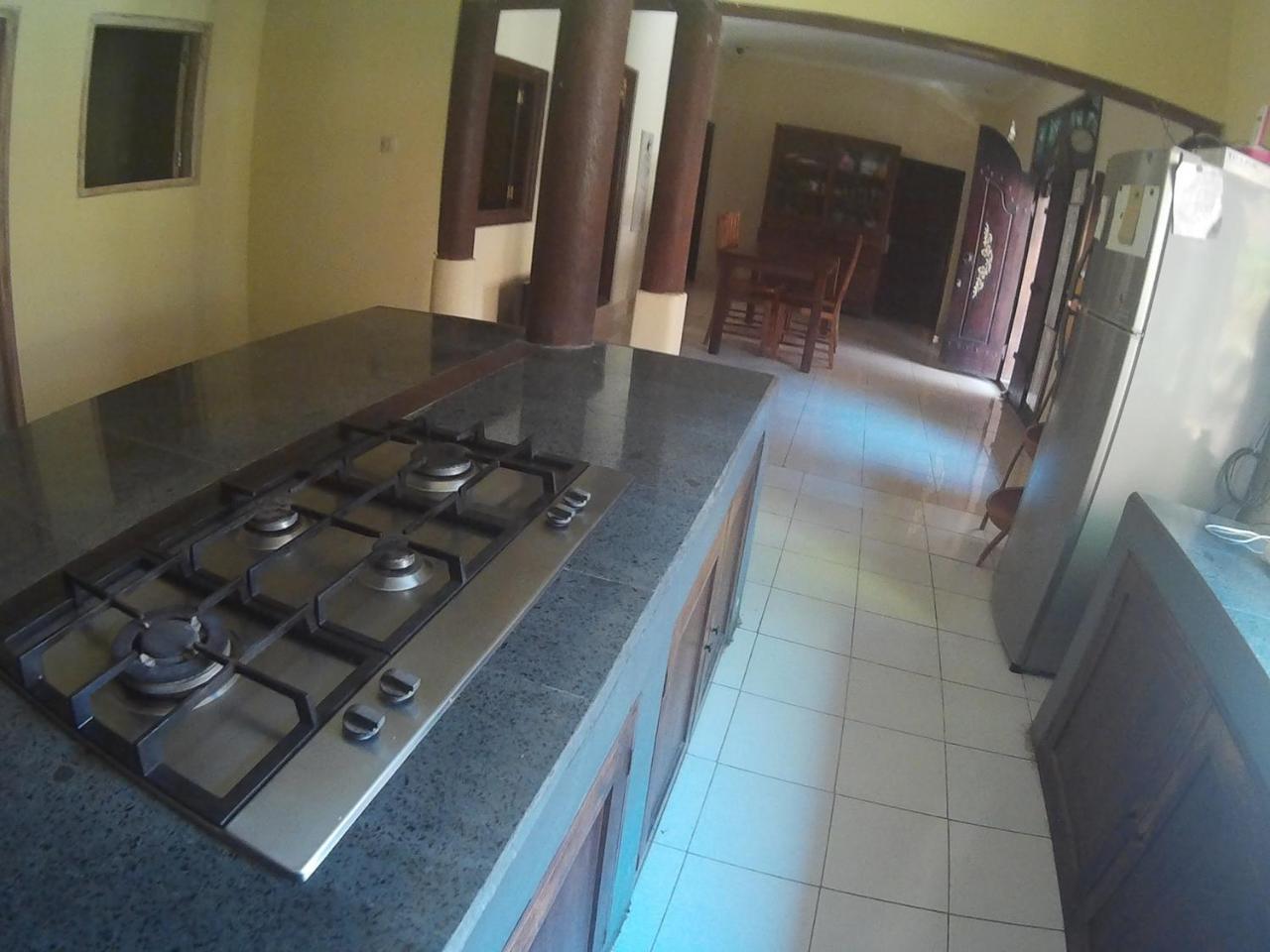 Canggu Pinpoint Rooms ภายนอก รูปภาพ
